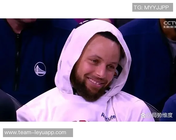 库里盛赞波斯特自信提升期待她在赛场上大放异彩