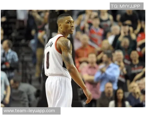 半场战报开拓者领先太阳5分杨瀚森未出场克林根贡献13分11篮板表现出色